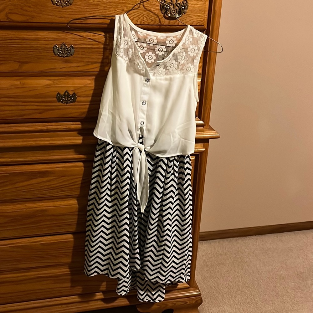 lace top black and white buttons long in back short in the front